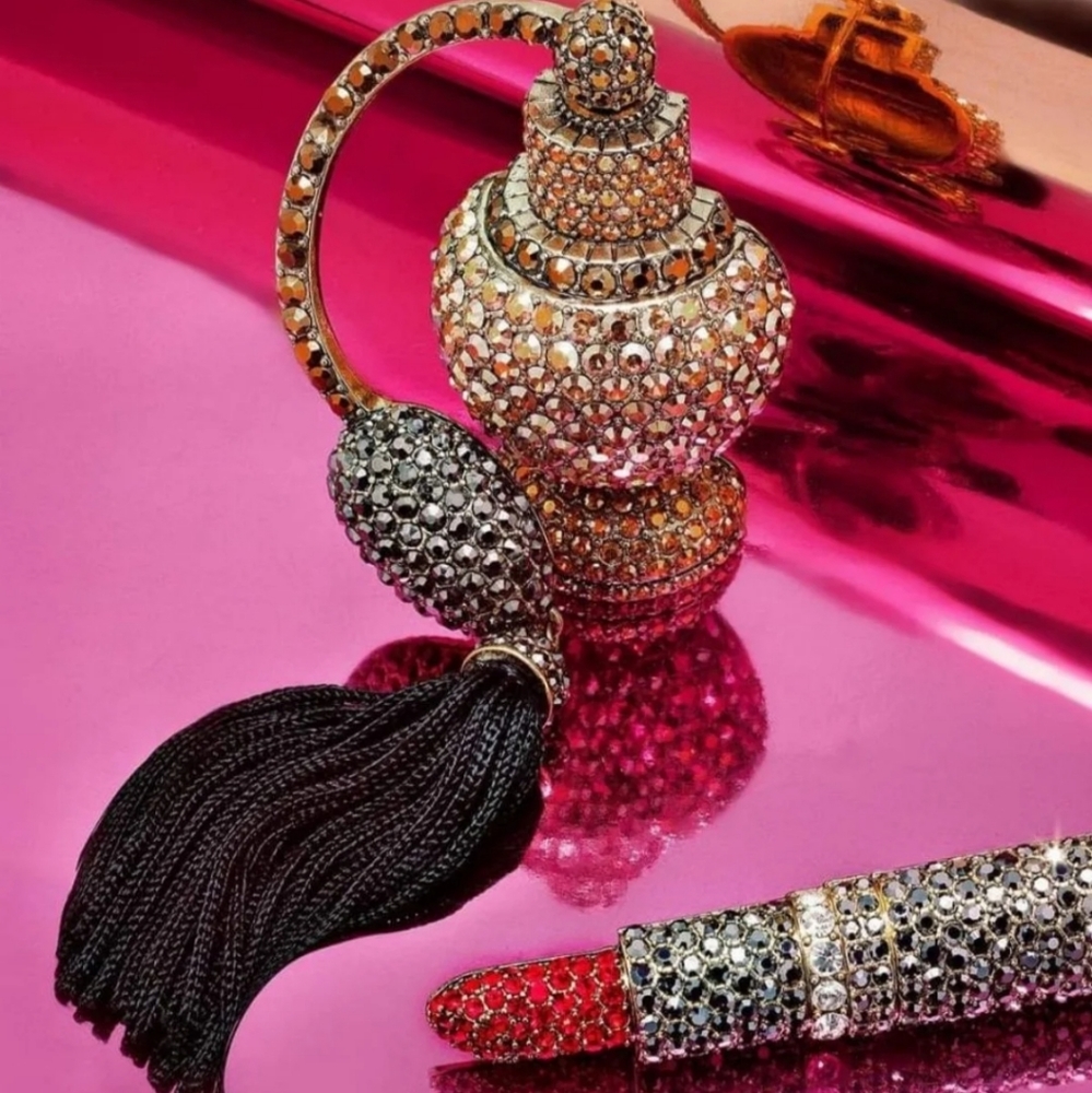 Heidi Daus Lipstick Pin Brooch - Picture 4 of 4
